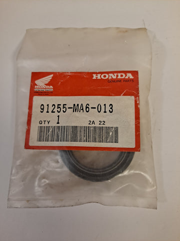 Honda CB450/550 XR200 XL125 XBR500 VF400 Fork Seal # 91255-MA6-013